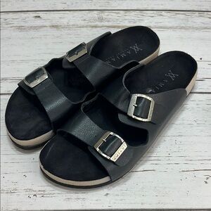 Like New Amani Black and Silver Sandals with Anatomical Footbed